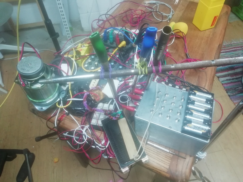 Autonomous-Noise-Unit